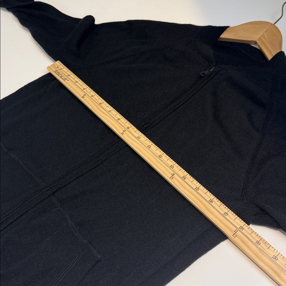 Kit and Ace Black Full-Zip Lightweight Sweater Size Small - Picture 4 of 5